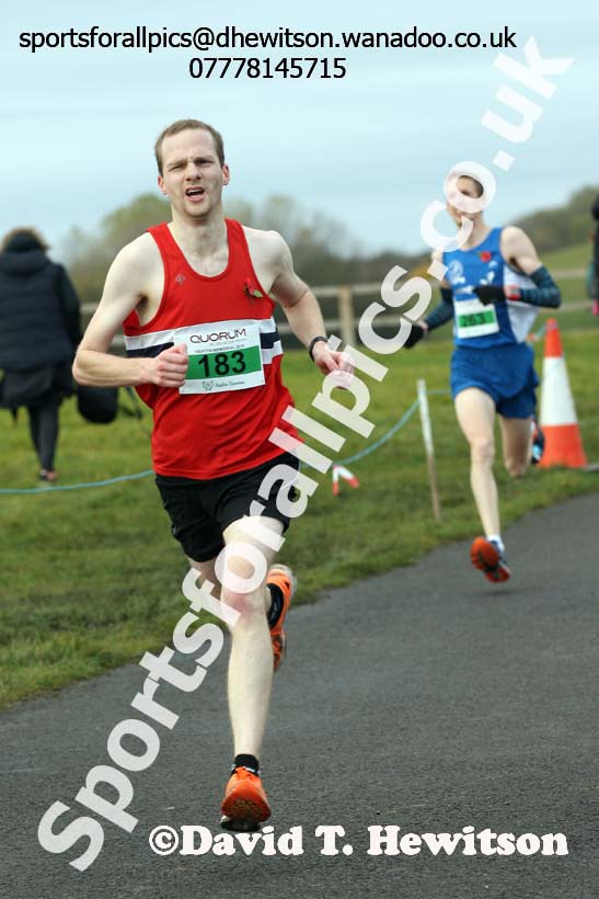 Senior men and women, 2016 Heaton Memerial 10k Road Race. Photo: David T. Hewitson/Sports for All Pics